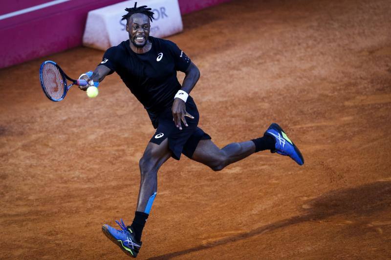 El tenista malagueño logró derrotar al decimoctavo tenista del mundo, el francés Gael Monfils (ex 'top ten' muchos meses) y se ha clasificado para las semifiales del ATP 250 de Estoril (Portugal), en tierra batida.