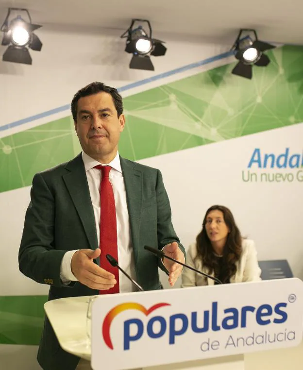 Juanma Moreno, en el comité ejecutivo del PP andaluz ayer tarde. :: E. P. 