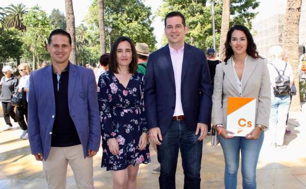 José Luis Paradas, María Jesús Palacios, Alejandro Carballo y Gema Palomo, durante el anuncio