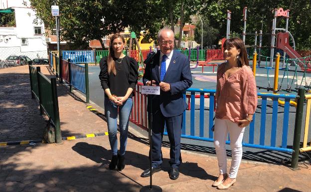 De la Torre, esta mañana, junto a Pérez de Siles y Sarabia.