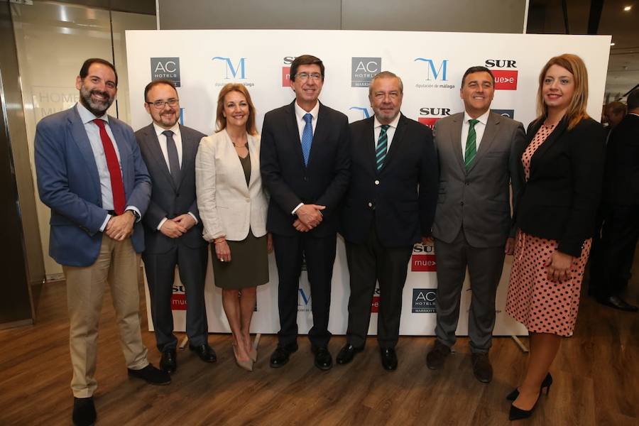 El consejero de Turismo, Regeneración, Justicia y Administración Local protagoniza el encuentro en el Hotel Málaga Palacio