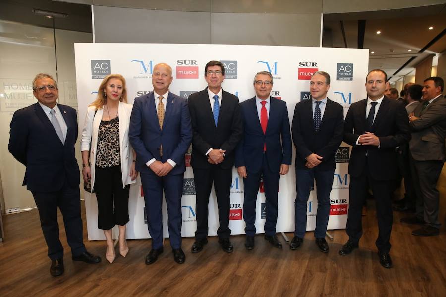 El consejero de Turismo, Regeneración, Justicia y Administración Local protagoniza el encuentro en el Hotel Málaga Palacio