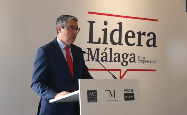 Salado presentó ayer a Juan Marín en el Foro Lidera