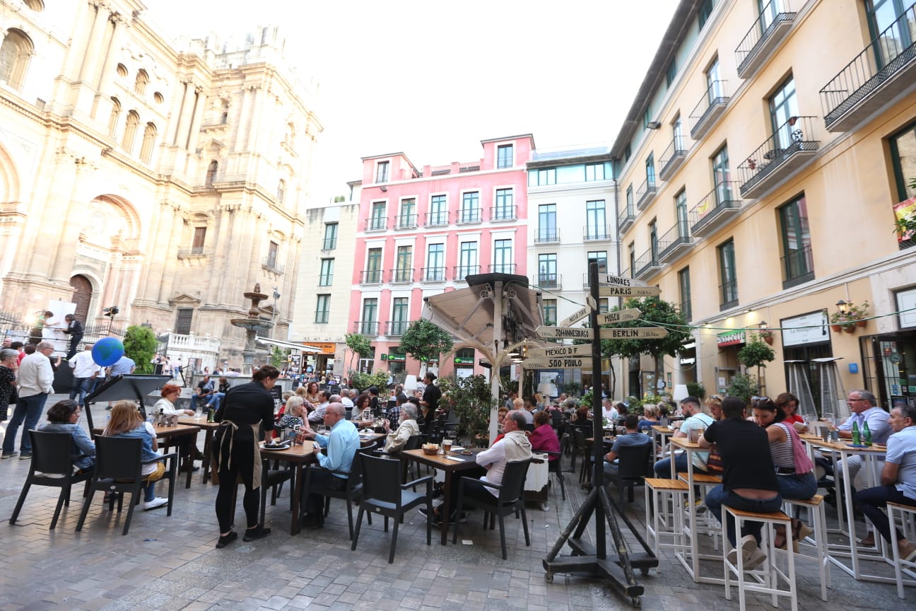 Fotos: Málaga se llena de cultura en La Noche en Blanco 2019