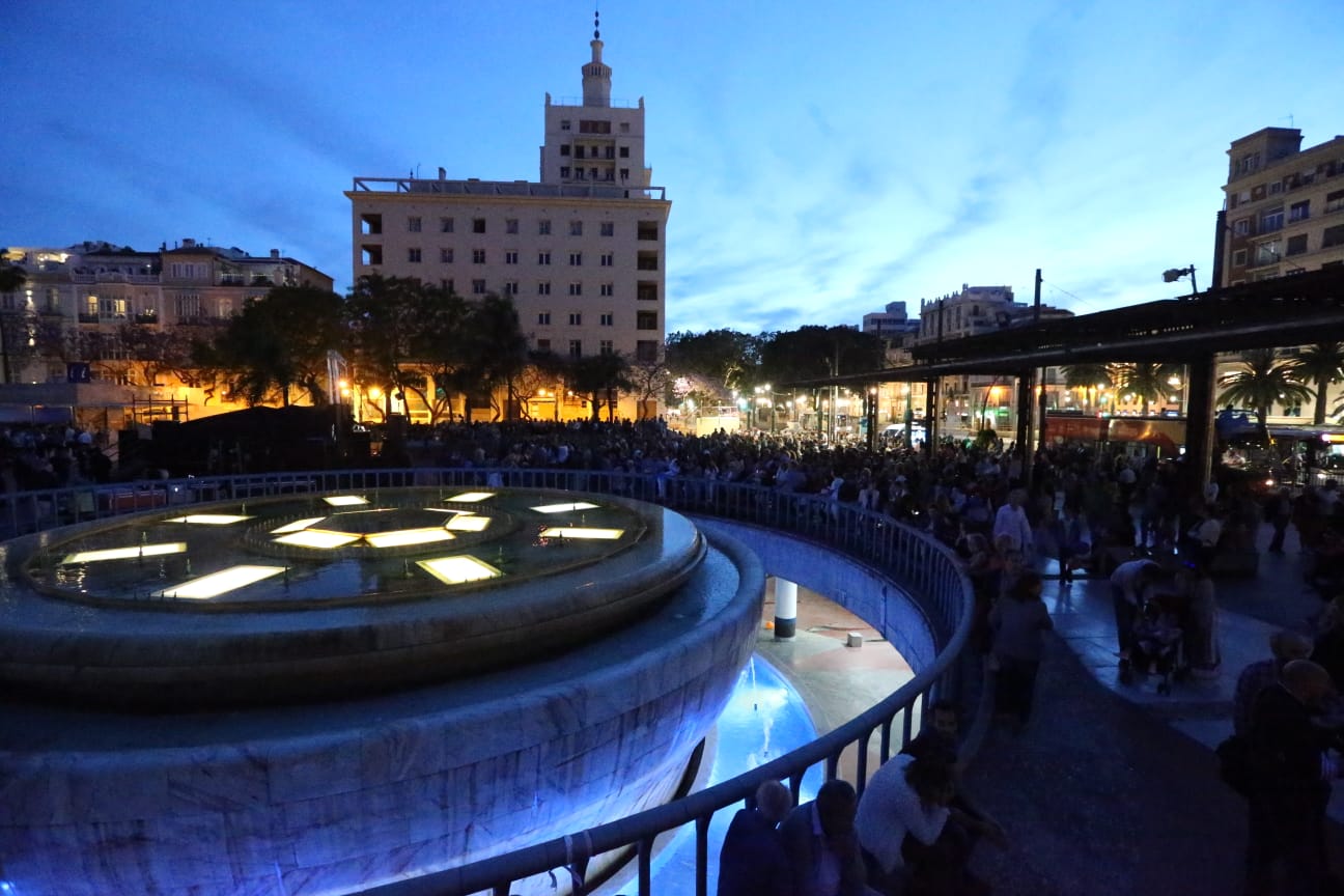 Fotos: Málaga se llena de cultura en La Noche en Blanco 2019