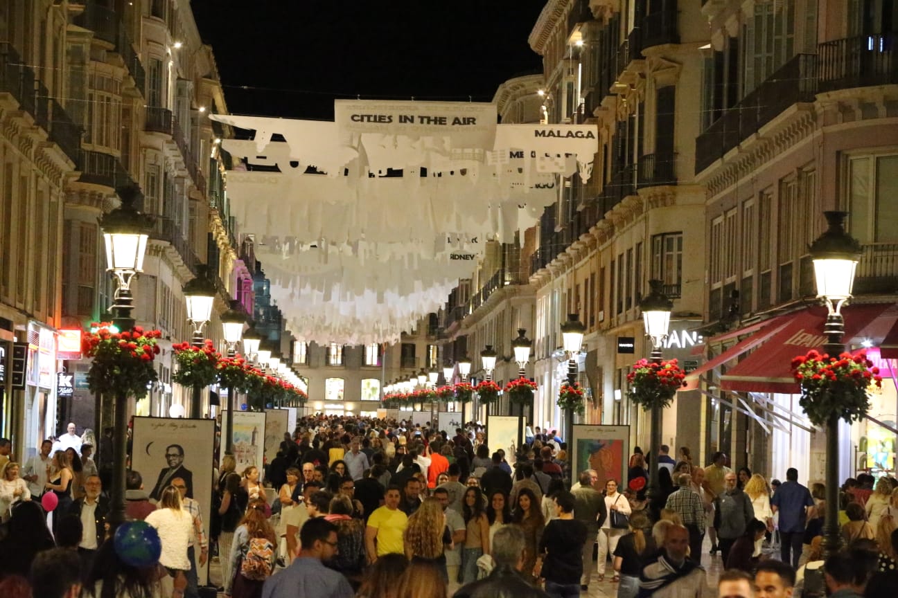 Fotos: Málaga se llena de cultura en La Noche en Blanco 2019