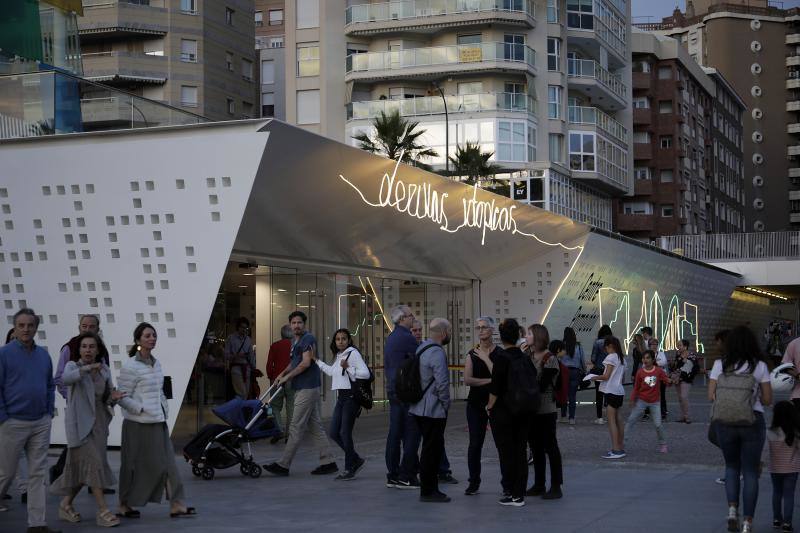 Fotos: Málaga se llena de cultura en La Noche en Blanco 2019