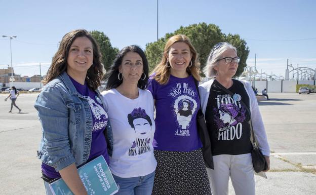 Representantes de la formación local, esta mañana en el Rastro. 