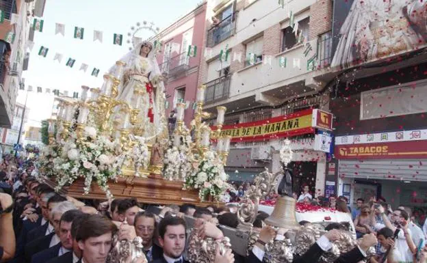 La Virgen del Rocío sale este sábado por las calles de la Victoria