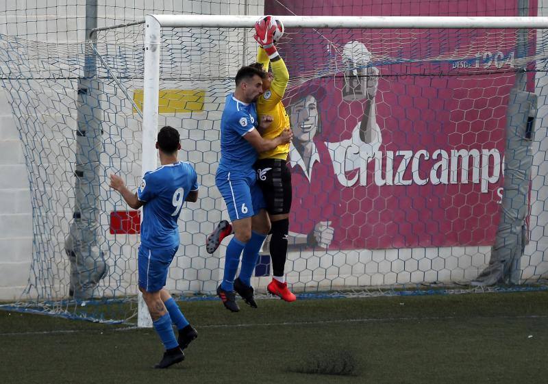 El equipo malagueño comienza la segunda eliminatoria de ascenso a Segunda B con victoria