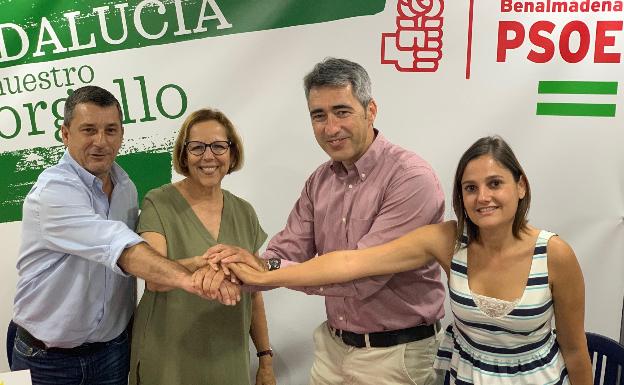 Pablo Centella y Elena Galán (IU) junto a Víctor Navas e Isabel Ruiz (PSOE) 