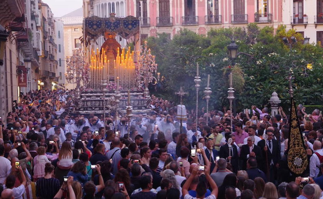 Intensa tarde de procesiones