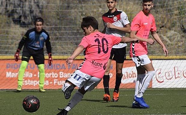 La ciudad reunirá este mes a un millar de jóvenes futbolistas
