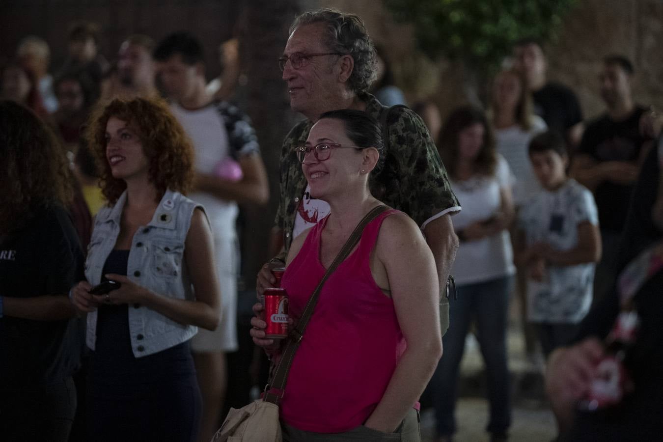 Los amantes del 'indie' toman el municipio de Ojén en la duodécima edición de su festival. Imagen de la jornada del viernes