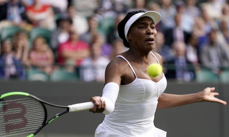 La estadounidense Cori Gauff, de 15 años, casi no podía creerse haber derrotado a la quíntuple campeona Venus Williams , pero, recuperada de la emoción, no ocultó su ambición de ganar Wimbledon.