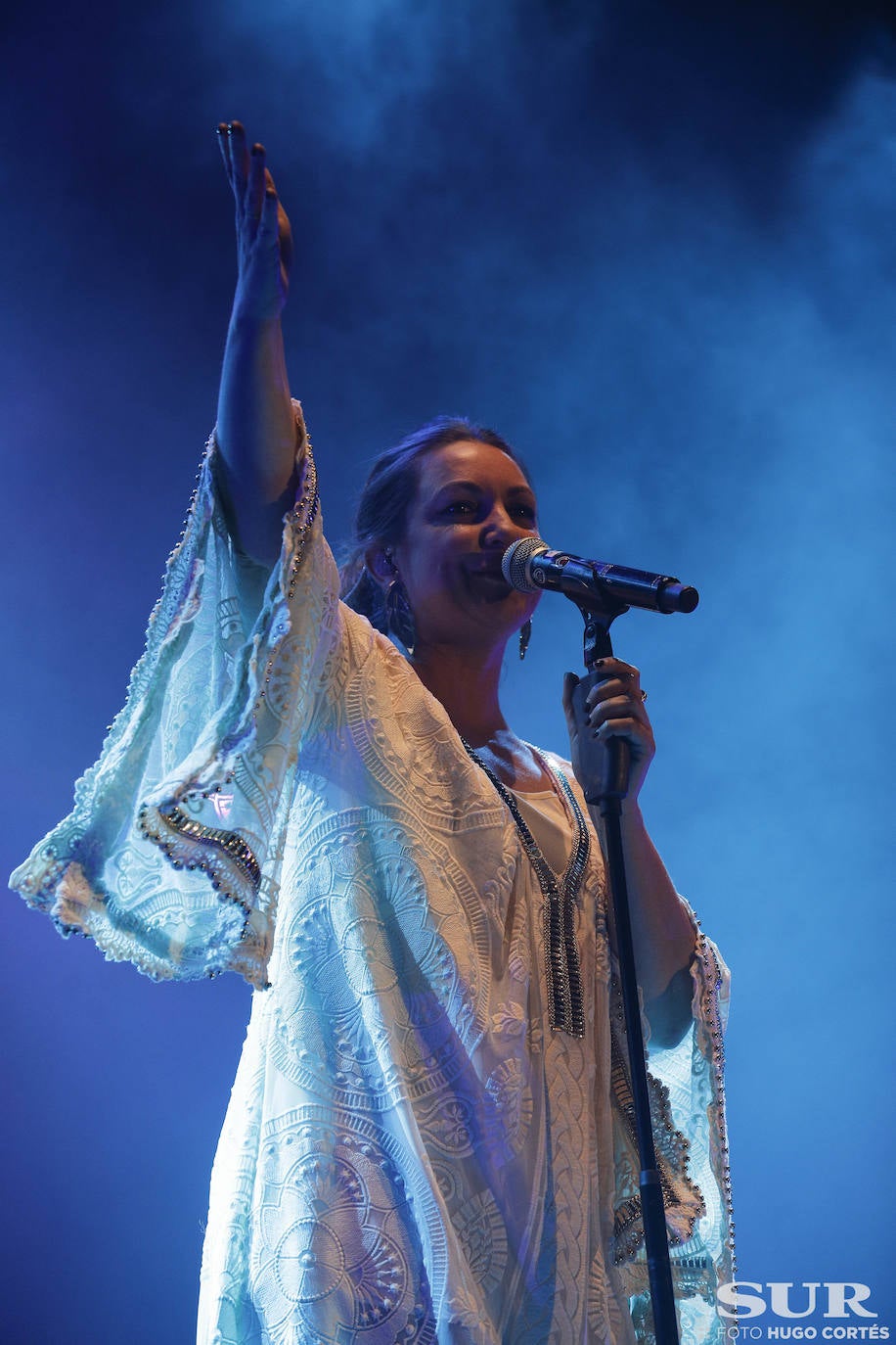 Niña Pastori, en el Auditorio Municipal Cortijo de Torres, con su gira 'Bajo tus alas'.