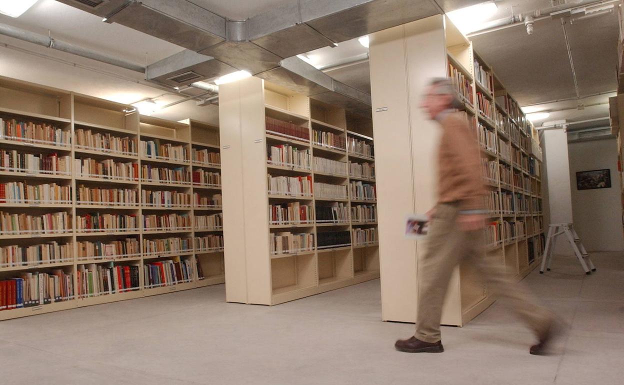 Biblioteca del Centro Cultural Generación del 27.