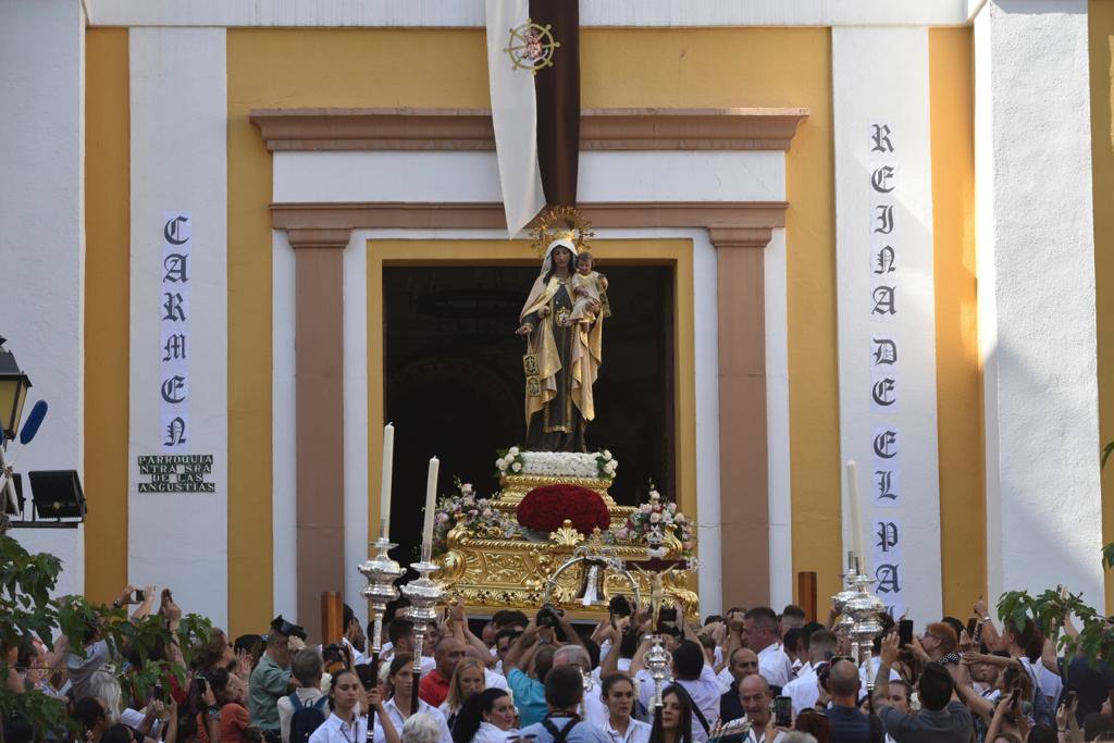 Procesión de la Virgen del Carmen en El Palo.