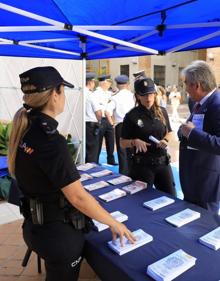 Imagen secundaria 2 - La Policía Nacional refuerza la seguridad de los turistas con la llegada a Málaga de 205 agentes en prácticas