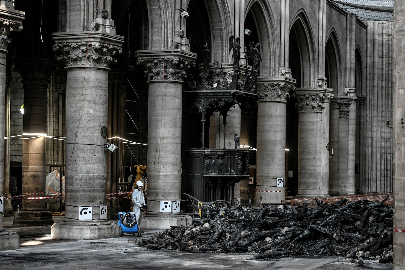 Fotos: La catedral de Notre Dame, tres meses después de su gran incendio