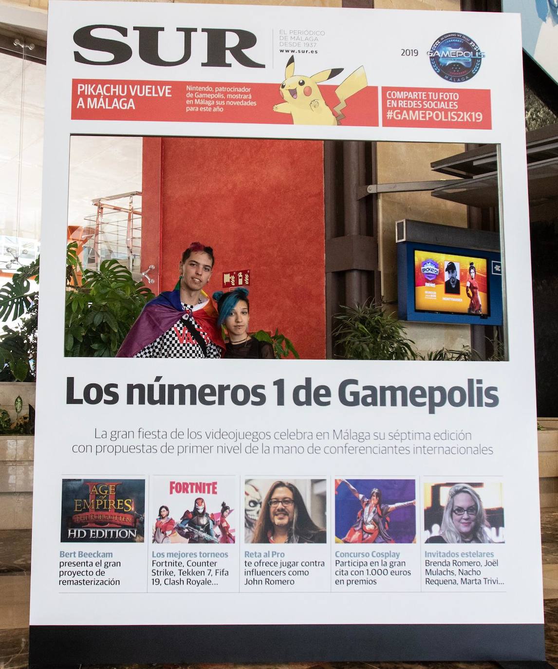 Las mejores imágenes de los participantes de Gamepolis en la portada especial de SUR. 