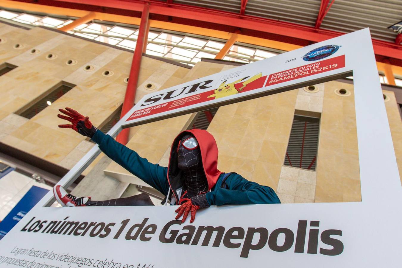Las mejores imágenes de los participantes de Gamepolis en la portada especial de SUR. Imagen de la jornada del sábado