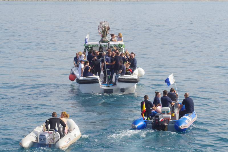 Traslado de la Virgen del Carmen desde su iglesia hasta el puerto de Málaga (domingo 21)