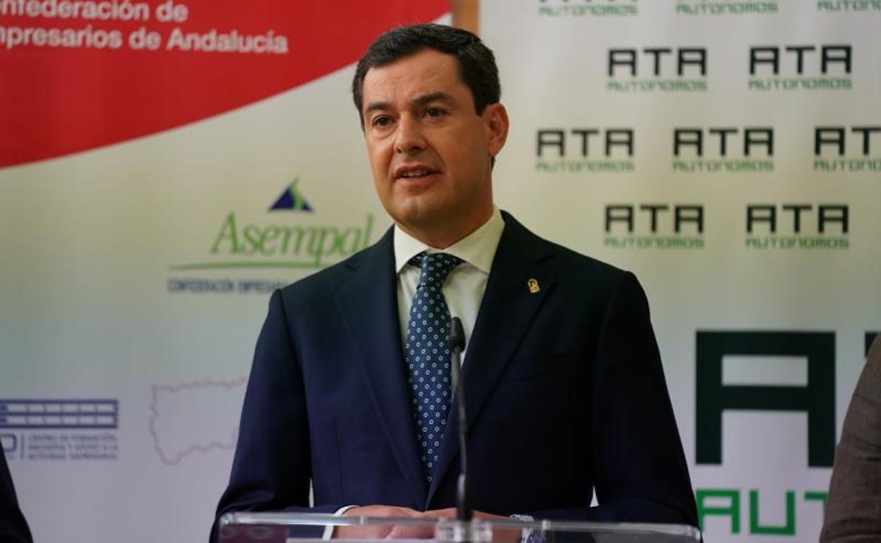 Juanma Moreno, asiste a la inauguración de la nueva sede de ATA en Andalucía. 