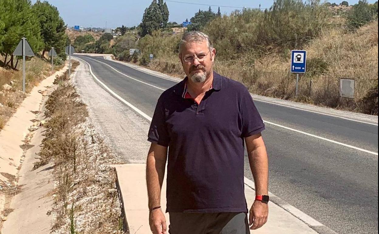 Juan Andrés Vera, en la A-7052. 