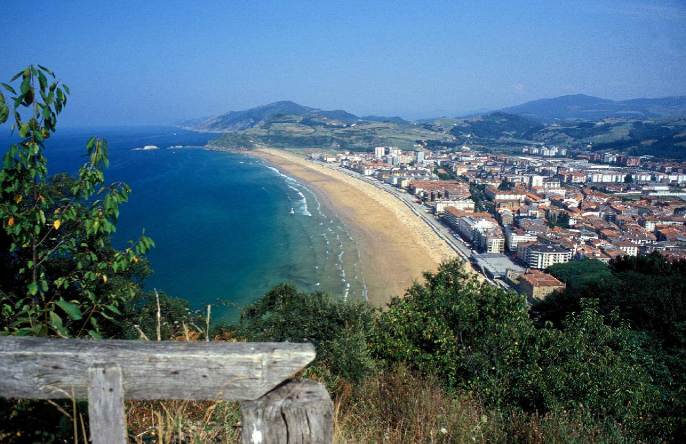 8. Zarautz (Guipúzcoa). 4.540 euros vale el metro cuadrado en este municipio guipuzcoano.