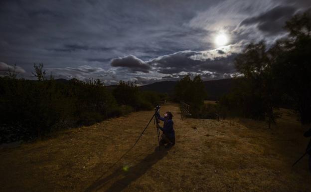 Imagen principal - Las noches mágicas de las Perseidas