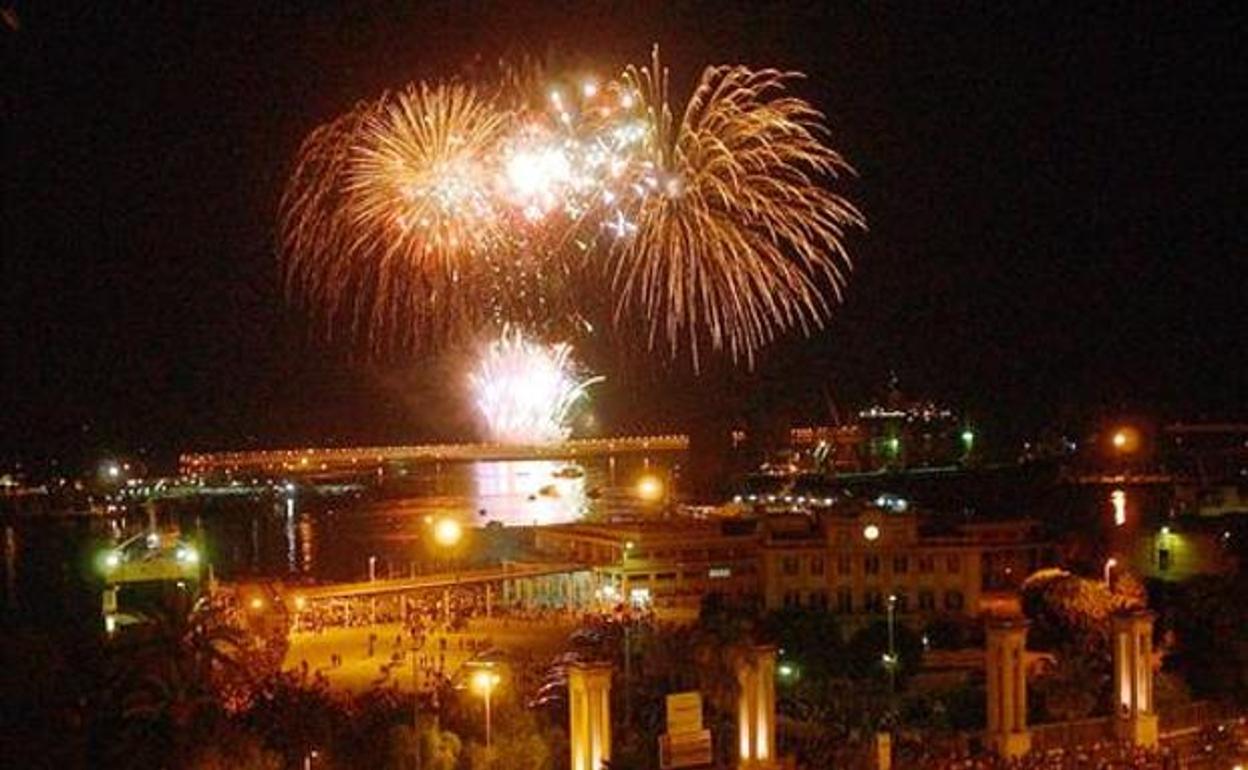 Así suenan las canciones de los fuegos artificiales de la Feria de Málaga 2019