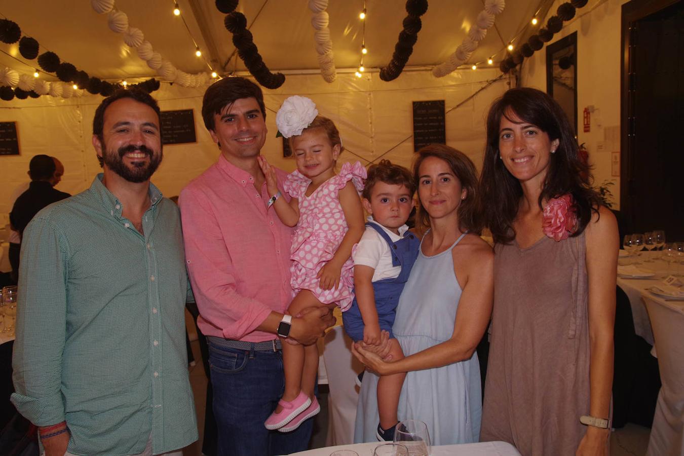 Javier Cervantes, Francisco de la Peña, Paula de la Peña, Juan Cervantes, Rocío González y Piedad Garnica.