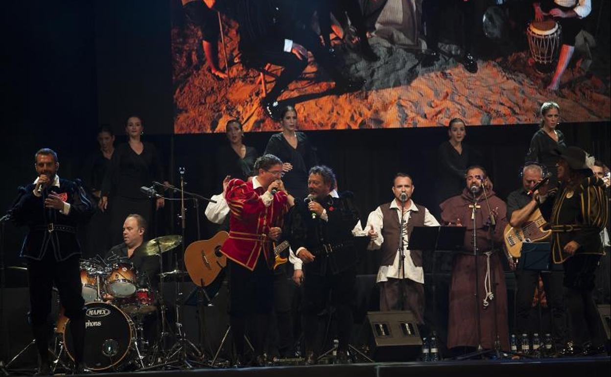 Pascual González y Cantores de Híspalis hacen que a Málaga 'No le falte de na'