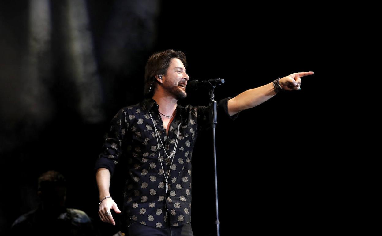 Manuel Carrasco durante una actuación en Madrid. 