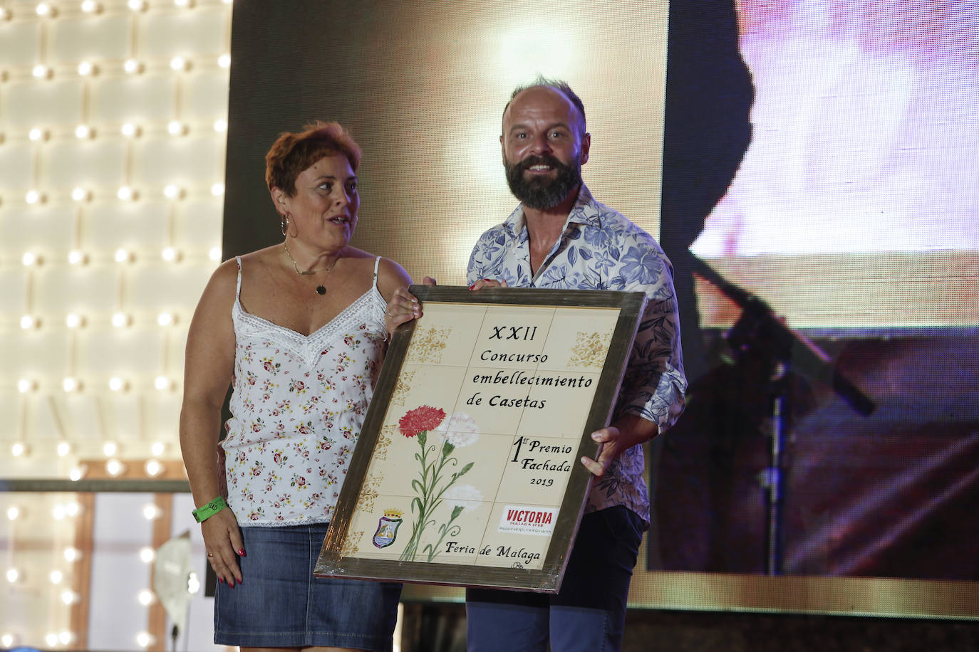 Un total de 32 chicas y los 16 chicos participaron en la gala presentada por Rocío Alba y Pepelu Ramos y que contó con la actuación de Virginia Gámez.