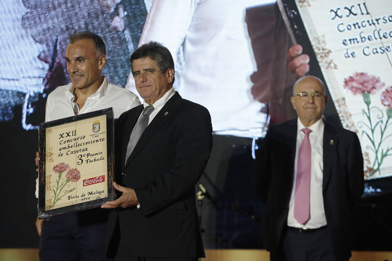 Un total de 32 chicas y los 16 chicos participaron en la gala presentada por Rocío Alba y Pepelu Ramos y que contó con la actuación de Virginia Gámez.