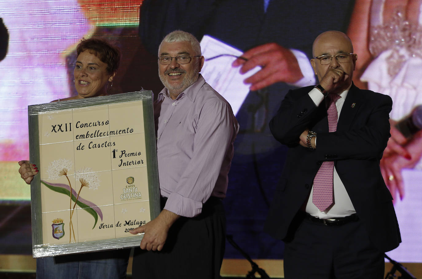 Un total de 32 chicas y los 16 chicos participaron en la gala presentada por Rocío Alba y Pepelu Ramos y que contó con la actuación de Virginia Gámez.