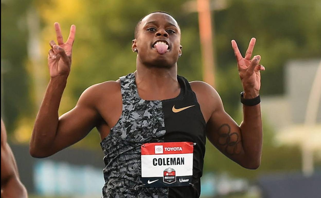 Christian Coleman celebra una victoria. 