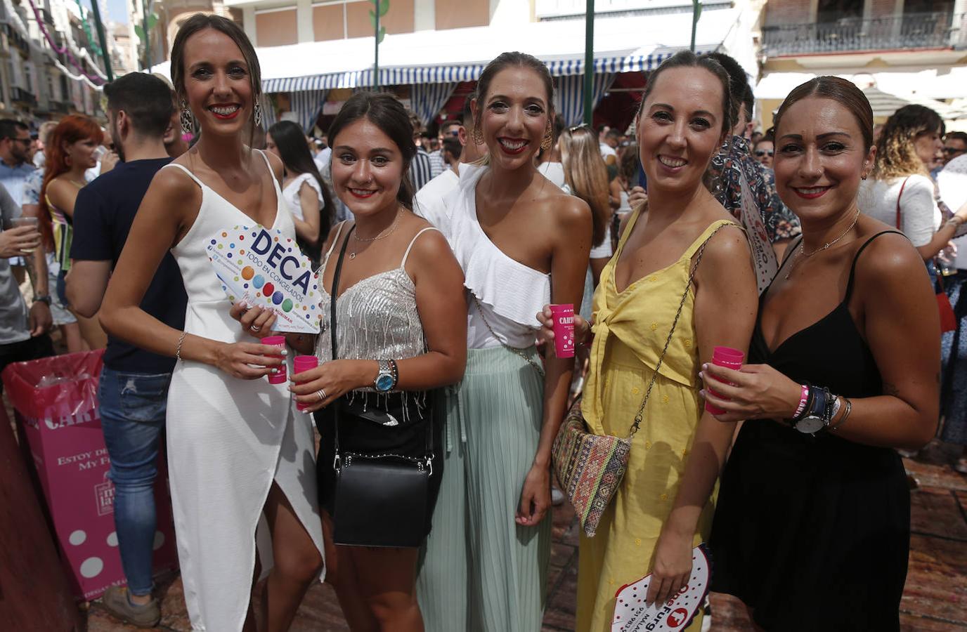 Miles de malagueños visitan el Real y el Centro en la recta final de la fiesta. 