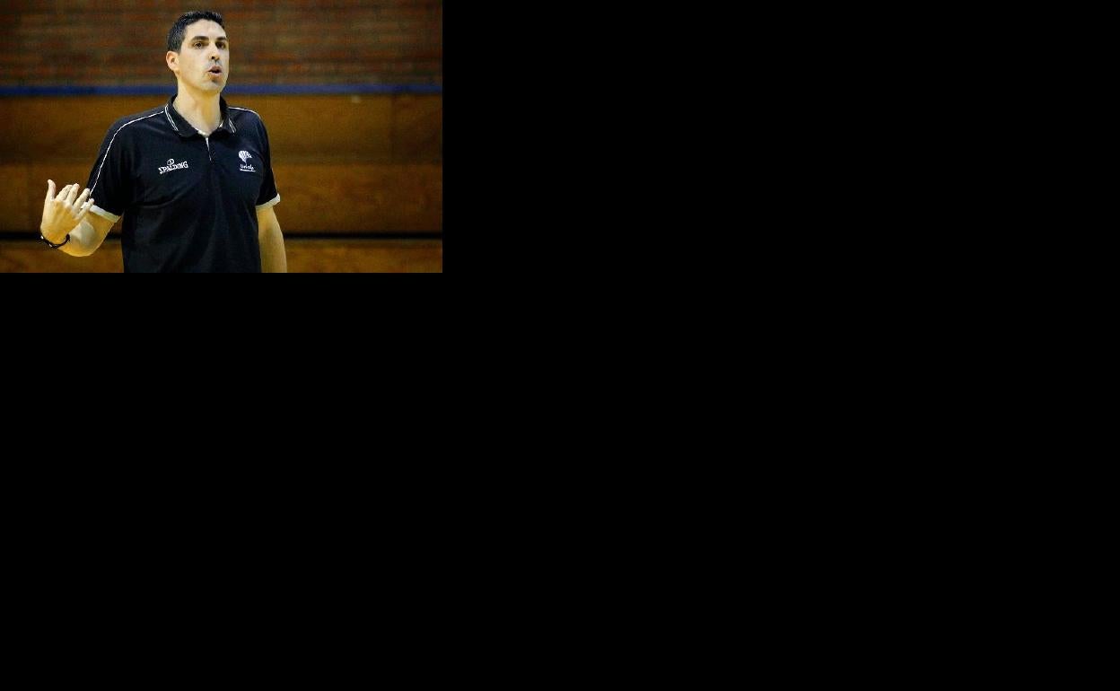 El malagueño Leandro Ruiz volverá a entrenar esta temporada en Irlanda. 