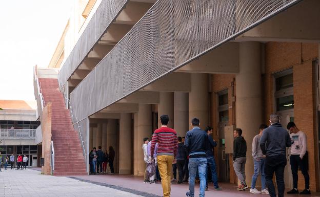 Aulas de Informática y Telecomunicación, escuelas que estrenas nuevos dobles grados. 