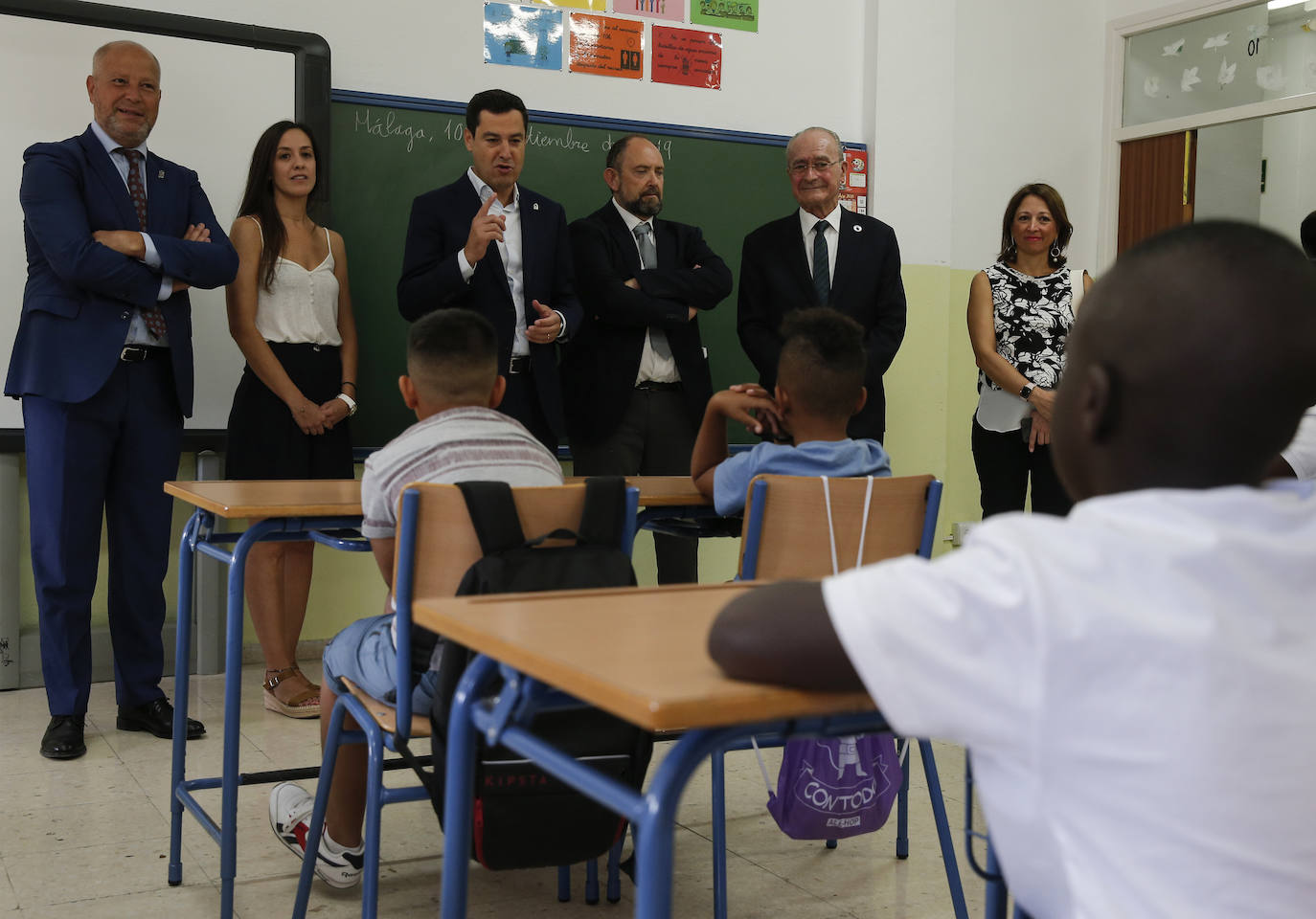 El presidente ha acudido al Manuel Altolaguirre, un centro de educación compensatorio y difícil desempeño, con 254 alumnos de diez nacionalidades. 