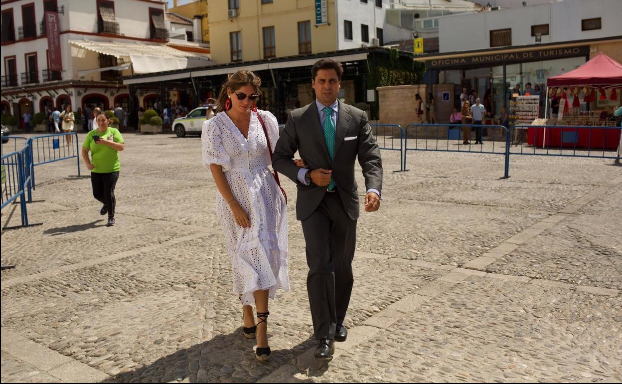 Rivera, con su esposa, esta Corrida Goyesca. 