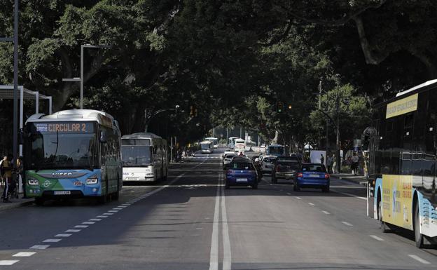 La Alameda Principal, ayer una vez reanudado el tráfico en los carriles centrales. 