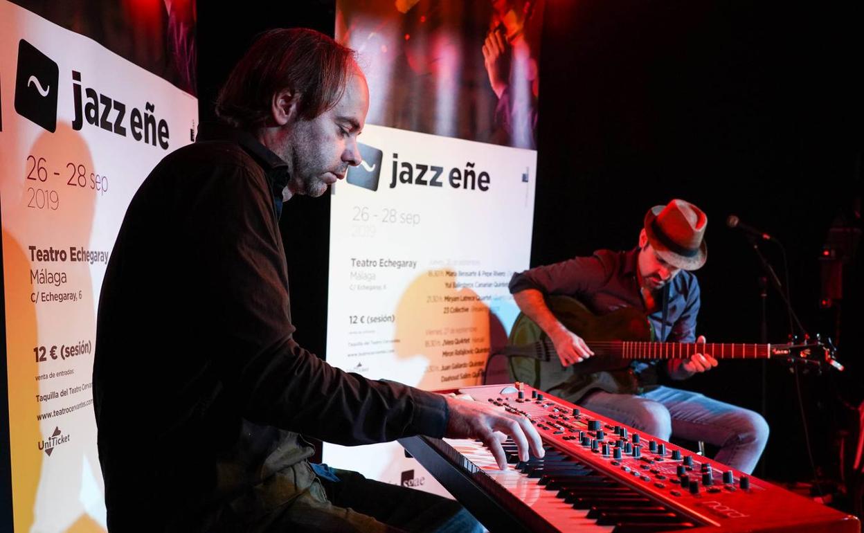 Juan Galiardo y Yul Ballesteros, en la presentación de JazzEñe. 