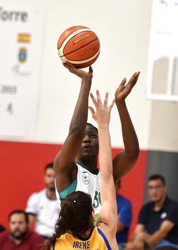 El conjunto de Lorena Aranda se impuso al Asisa Alhaurín de la Torre (52-91) en la segunda edición de esta competición.