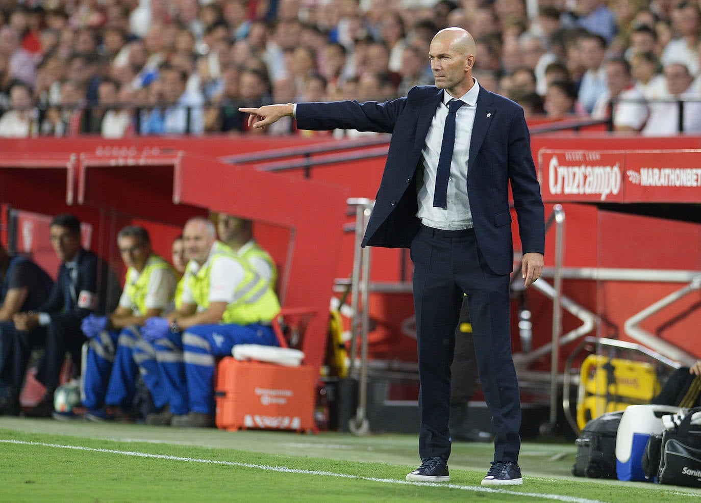 Las mejores imáganes del partido entre el Sevilla y el Real Madrid, disputado en el Sánchez Pizjuán.