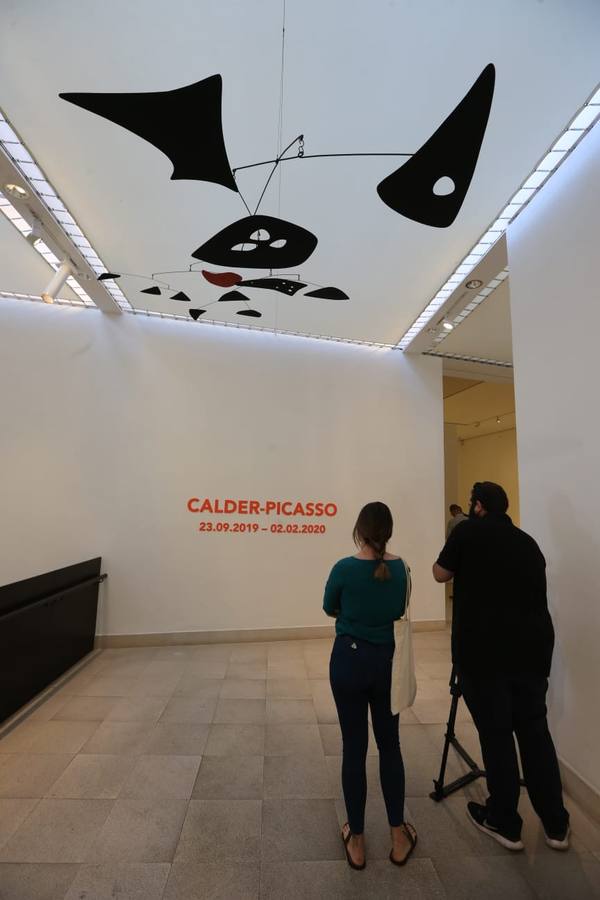 El Museo Picasso de Málaga explora en su nueva exposición temporal, 'Calder-Picasso', los vínculos creativos entre el norteamericano Alexander Calder y el malagueño Pablo Picasso, a través de más de un centenar de obras