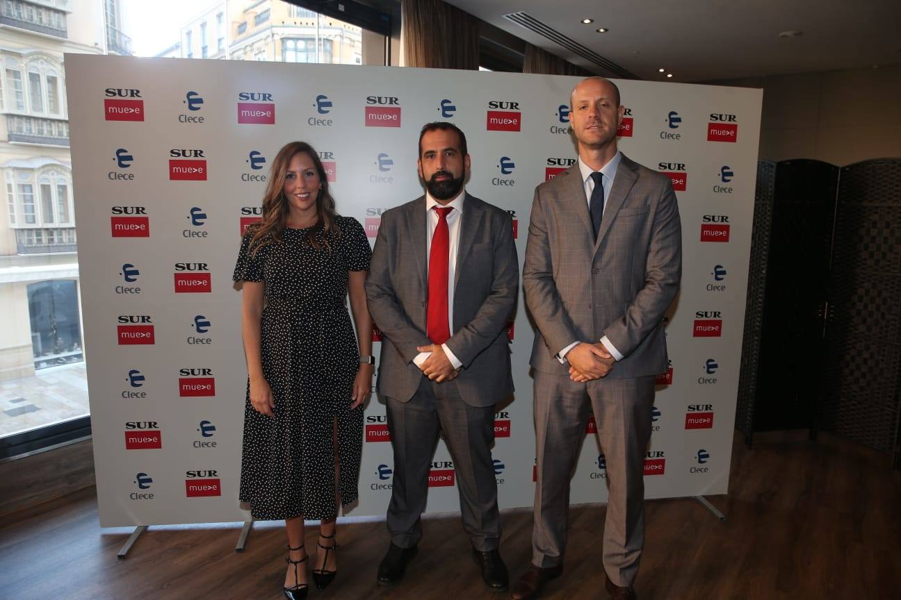 Fotos: La mesa redonda sobre el futuro del servicio de ayuda a domicilio, en imágenes